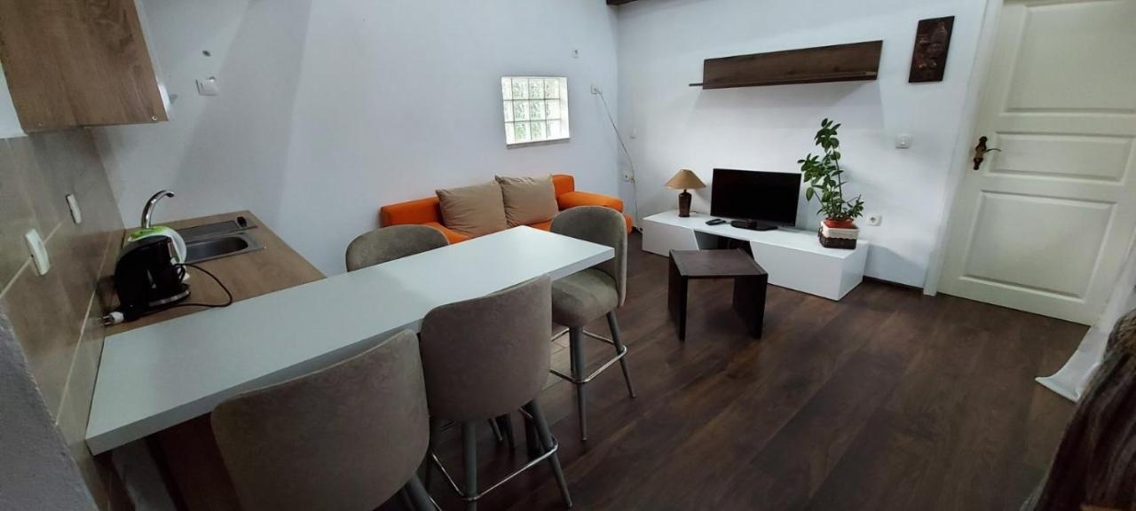 Apartments Jurasic Ogulin Exterior foto